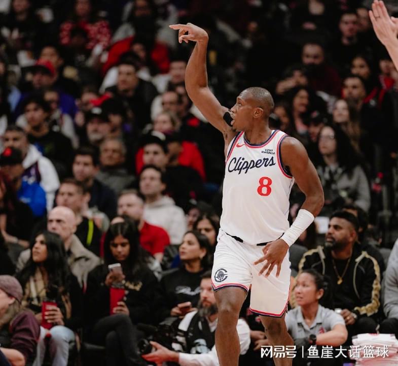 半岛体育全站-14分逆转！哈登31+10力挽狂澜，莺歌19+6选错，米勒19+6全队第一