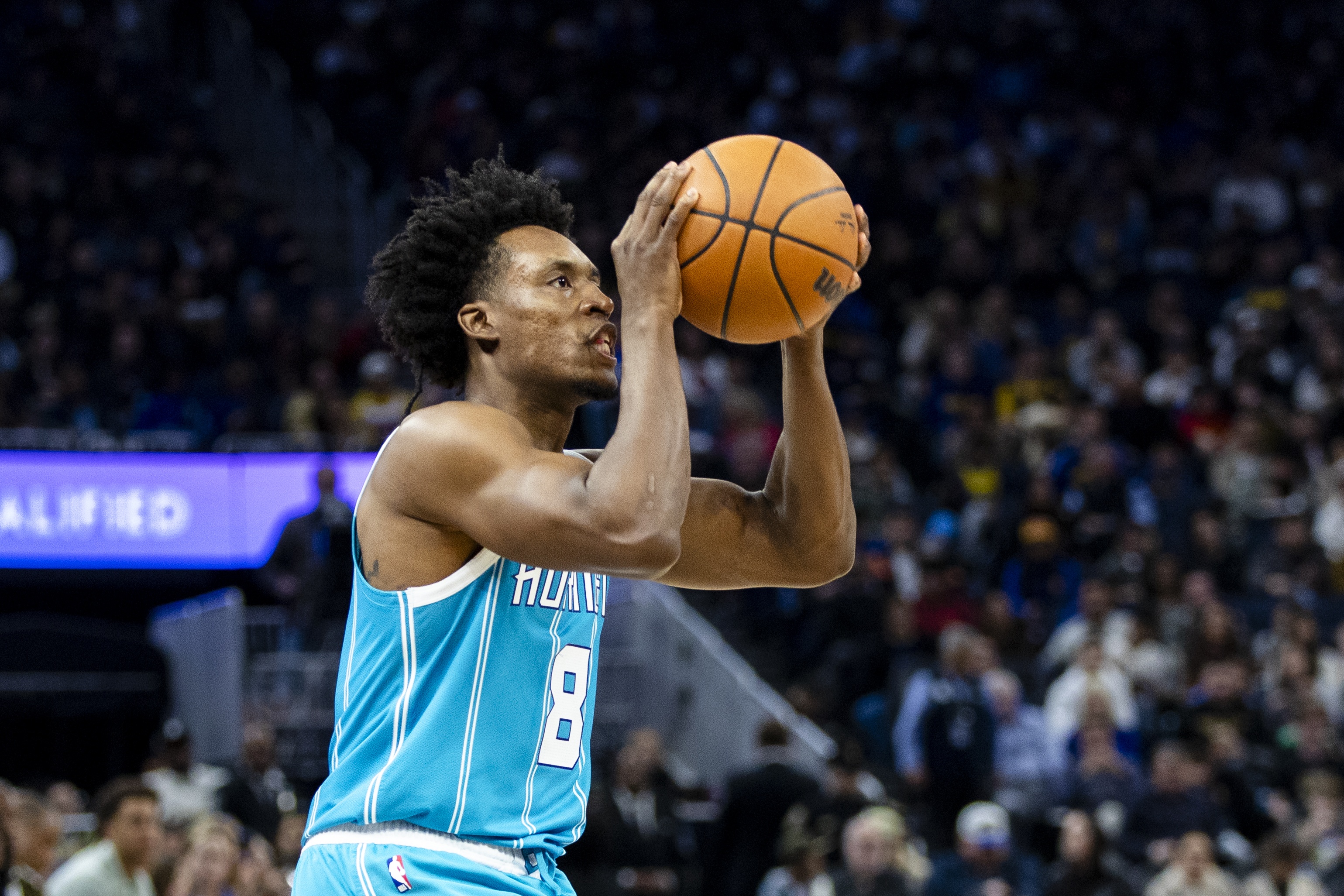 半岛体育 - 半岛体育官方网站 - Bandao AP-美记：近几天塞克斯顿、A·西蒙斯和科比·怀特与快船联系在一起