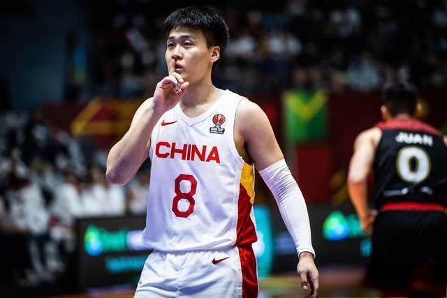 半岛体育app下载-【早报】曼城卖疯了！津琴科3000万镑加盟阿森纳！