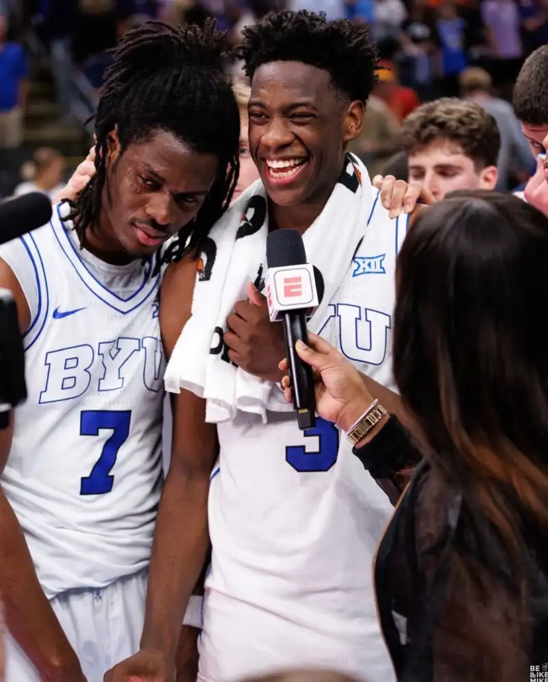 半岛体育-锁定状元？AJ-迪班察昨日砍下40+9+6并在Ins上晒出现场照