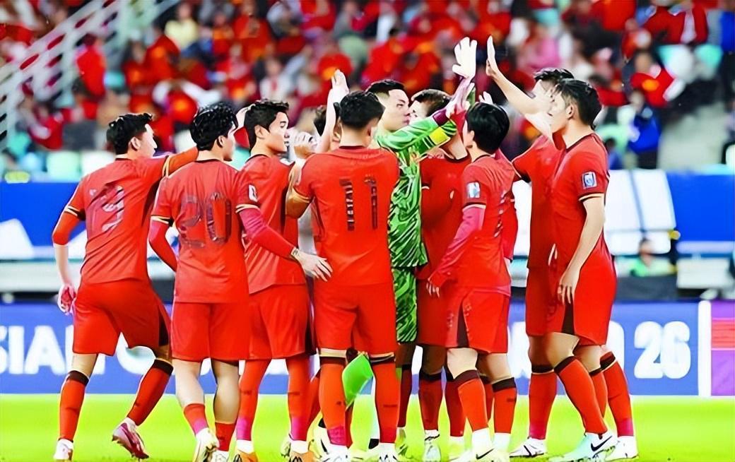 半岛体育app下载-中超前三轮表现出色的球员，都有希望进国足本月名单，五人被看好